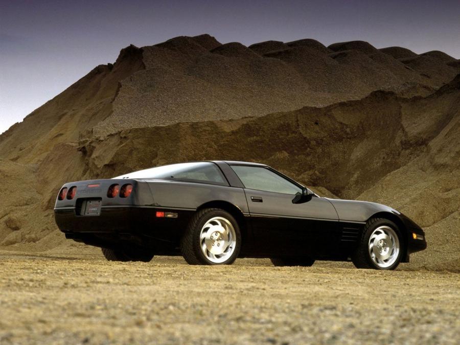  Chevrolet Corvette Coupe 1991 года  (фото 9 из 28)